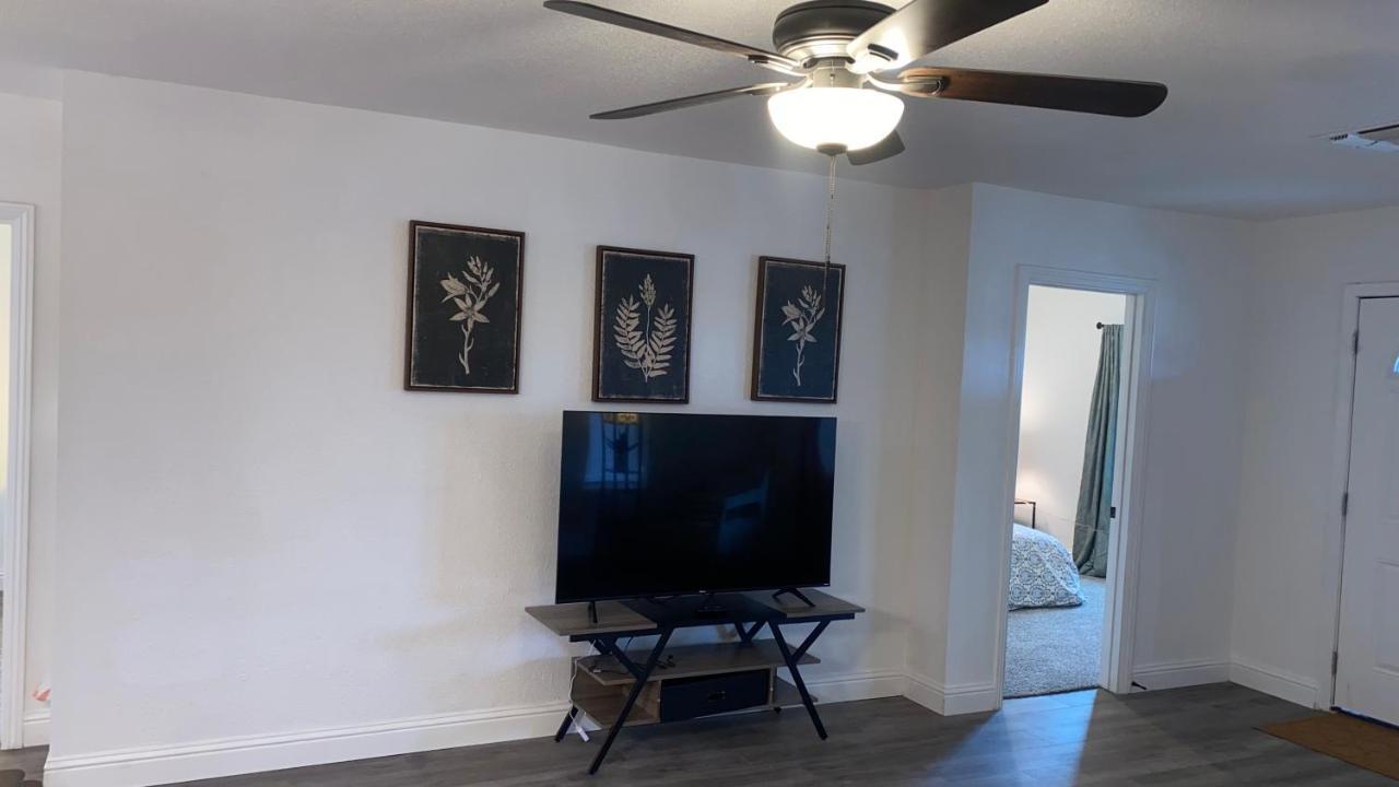 Entire Cozy Home Madera Extérieur photo